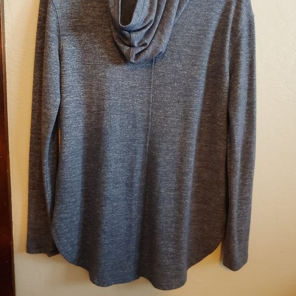 Daily Ritual hoodie - Picture 2 of 5